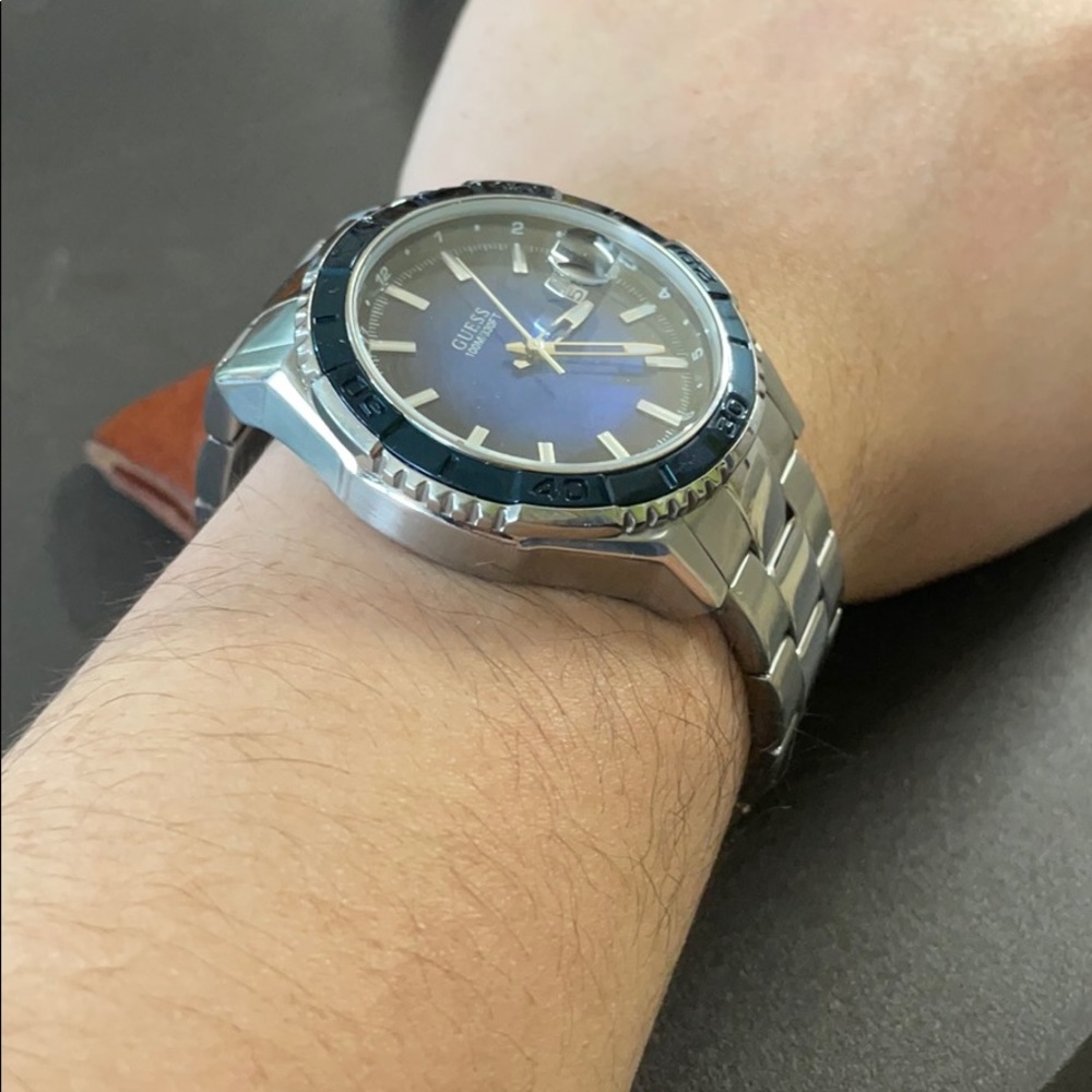 Guess Watch - Picture 11 of 12